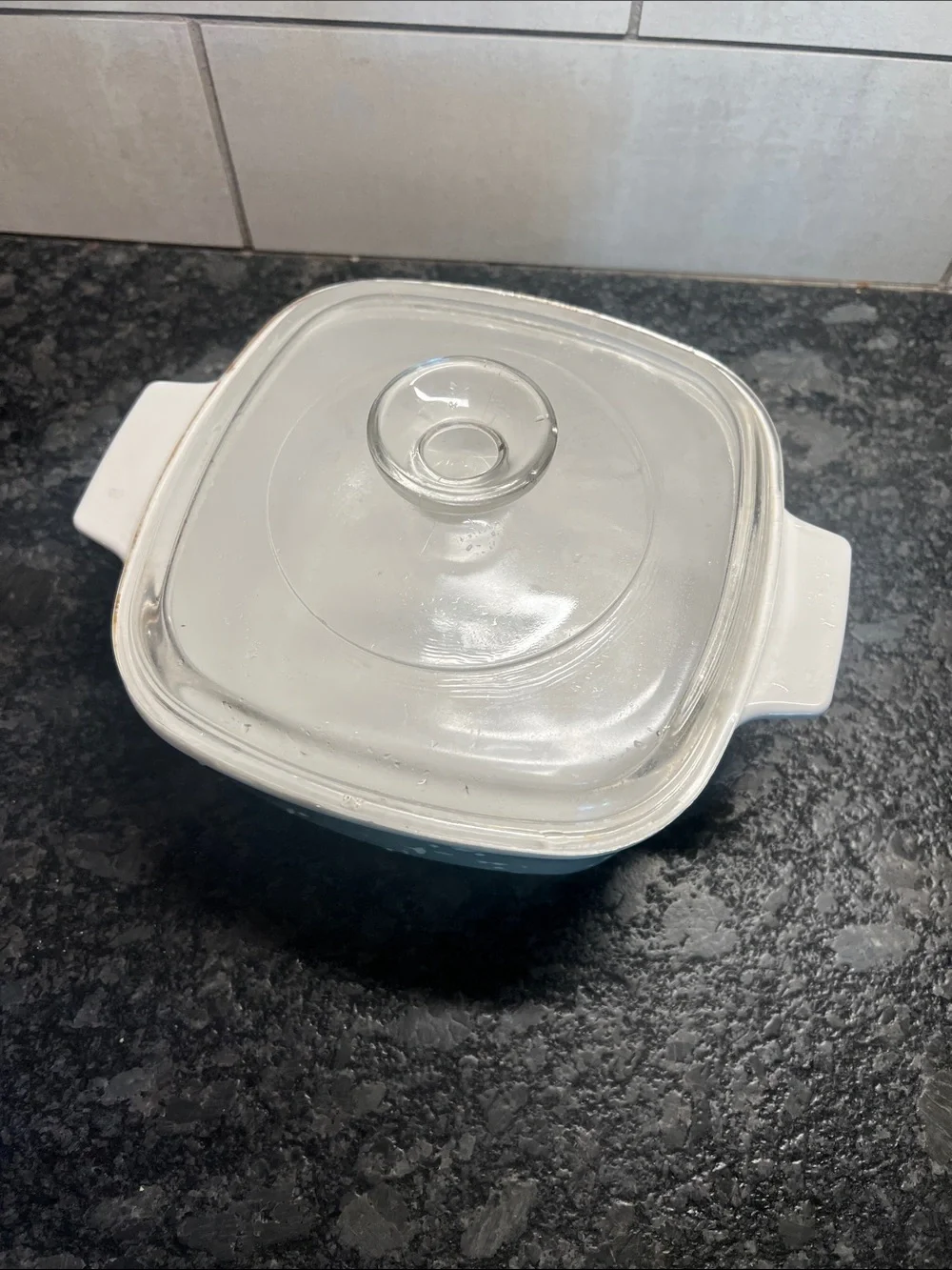 Corningware Winter Frost casserole with lid. Very good condition. 1 1/2 qt.
